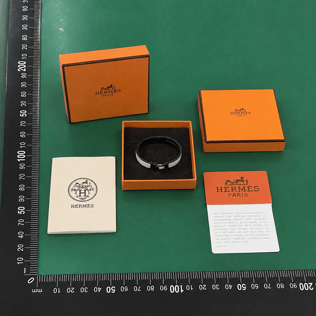 How to Read Cartier Bracelet QC Pics: Links, Clasp, Sizing