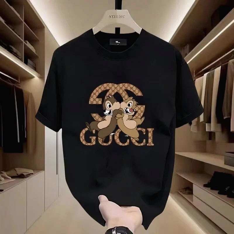 Gucci Black Playful Squirrel T-Shirt Review: A 10x Loupe Look at a $3.43 Cartoon Print